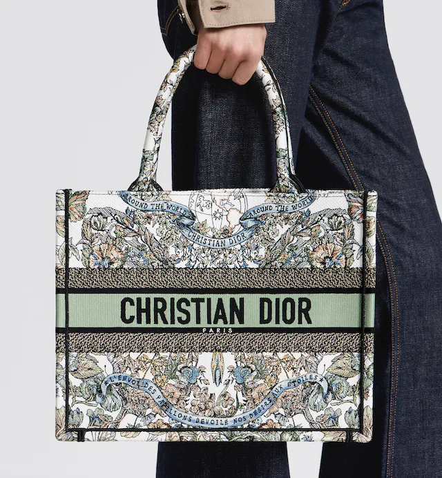 MEDIUM BOOK TOTE BAG